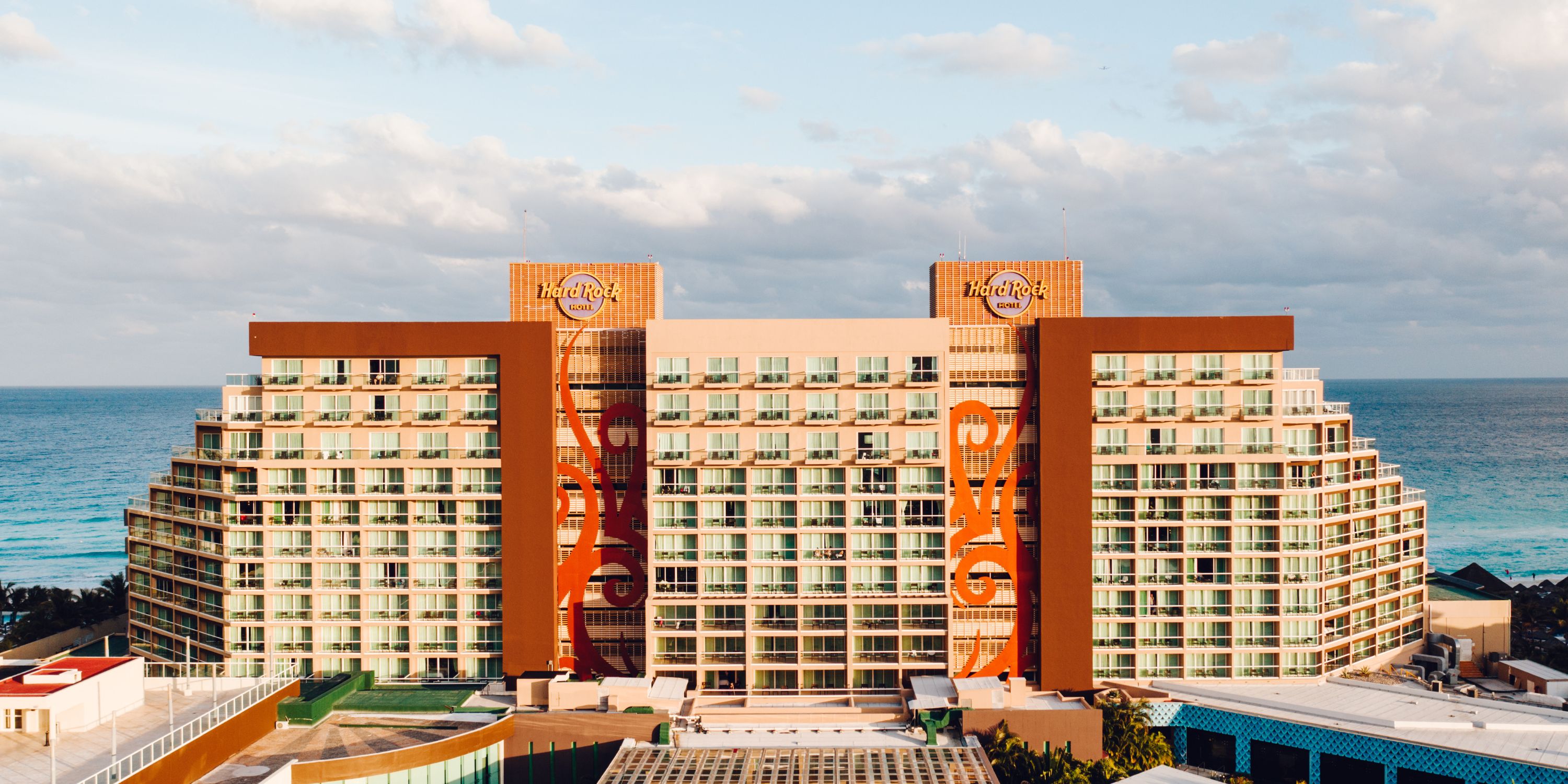 Hr Cancun Beach Areal View